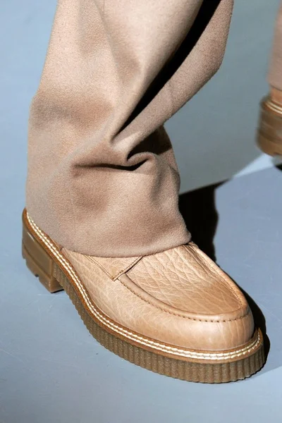 Look 7